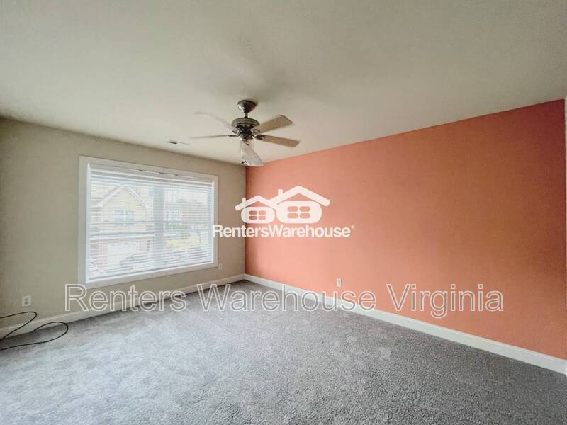 Beautiful Tri Level Townhome! property image