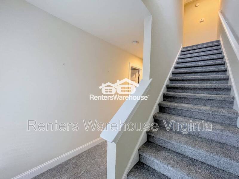 Beautiful Tri Level Townhome! property image