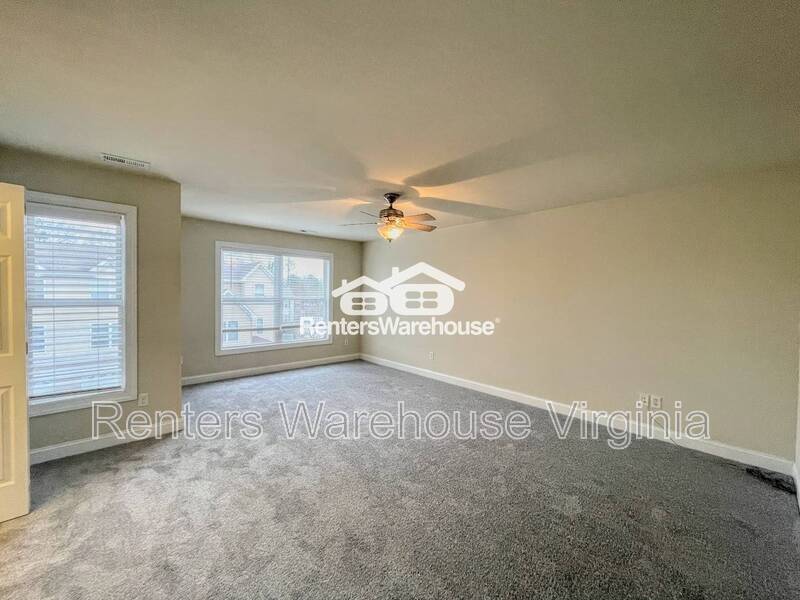 Beautiful Tri Level Townhome! property image