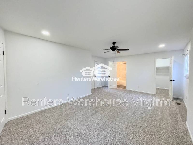 Lovely Home With Huge Backyard! property image