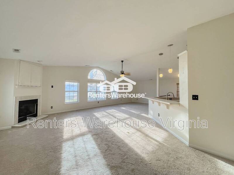 Gorgeous Home in Red Mill Farm! property image