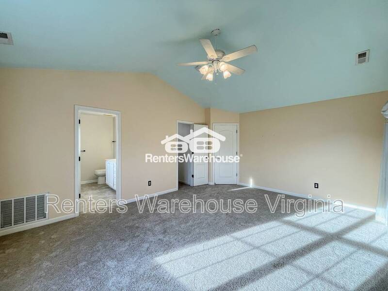 Gorgeous Home in Red Mill Farm! property image