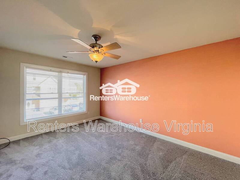 Beautiful Tri Level Townhome! property image