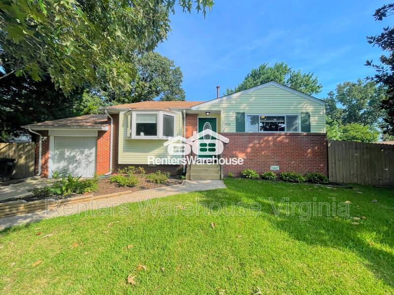 Beautiful Home With Huge Backyard! property image