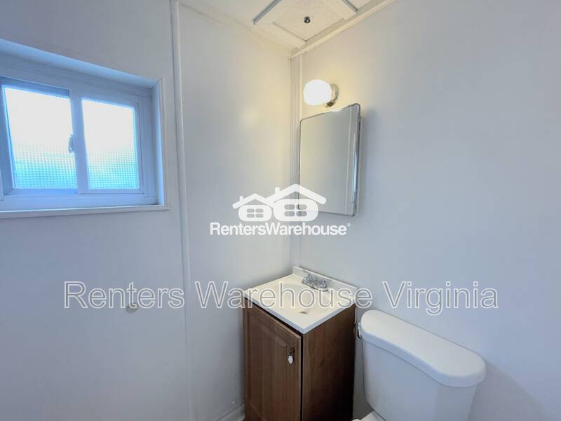 Beautiful Home With Huge Backyard! property image