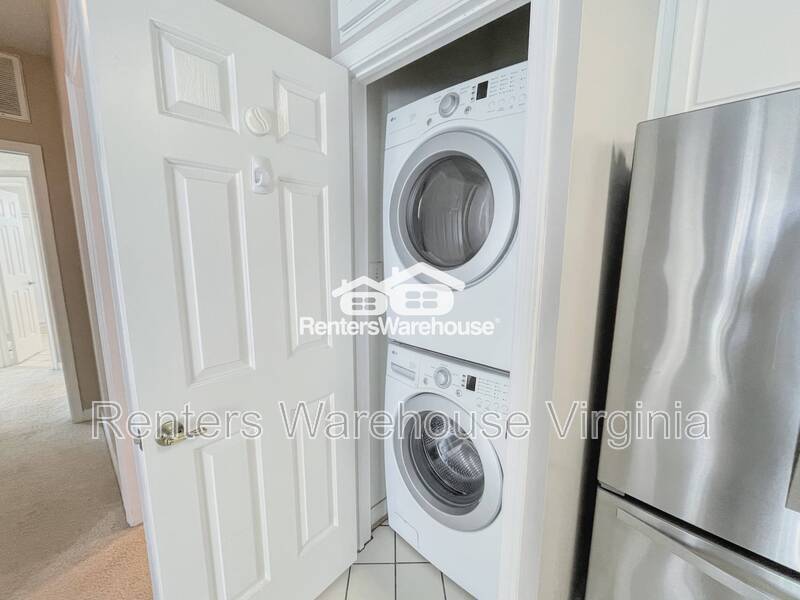 Amazing 3rd Level Condo! property image