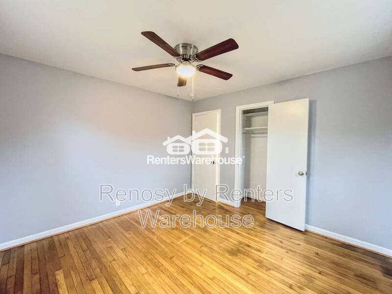 Gorgeous Home With Huge Backyard! property image