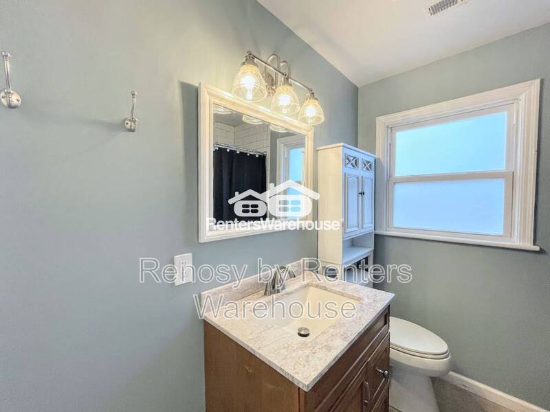 Gorgeous Home With Huge Backyard! property image