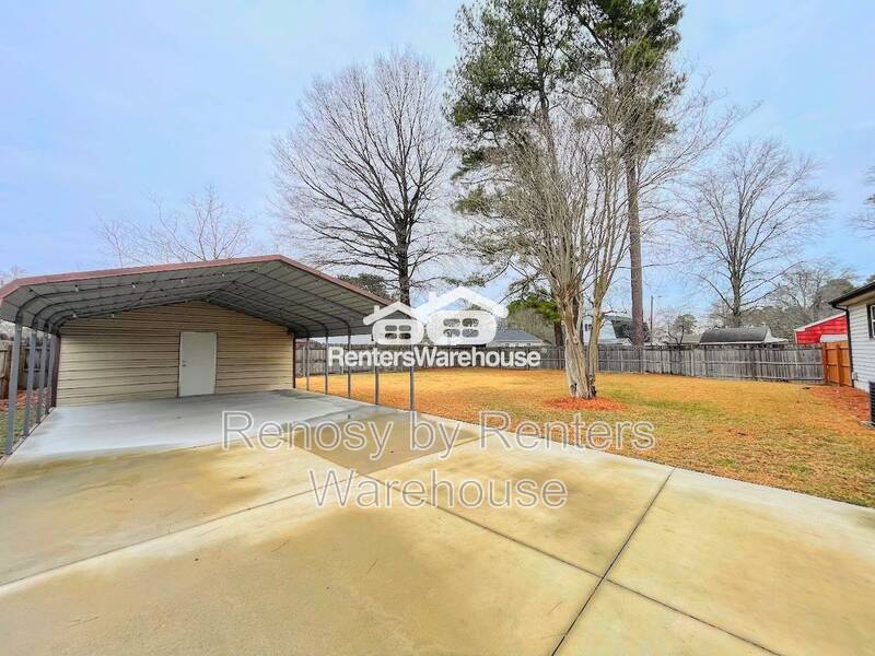 Gorgeous Home With Huge Backyard! property image