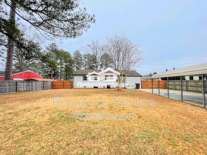 Gorgeous Home With Huge Backyard! property image