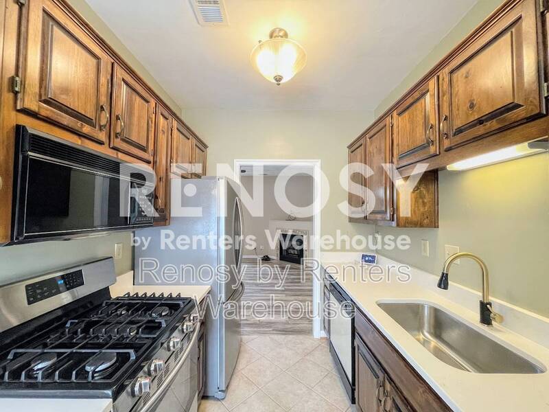 Gorgeous Townhome! property image