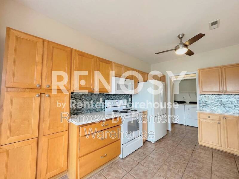 Lakefront Condo! property image