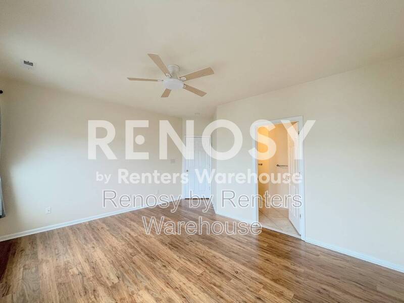 Lakefront Condo! property image