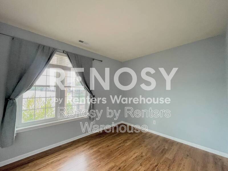 Lakefront Condo! property image