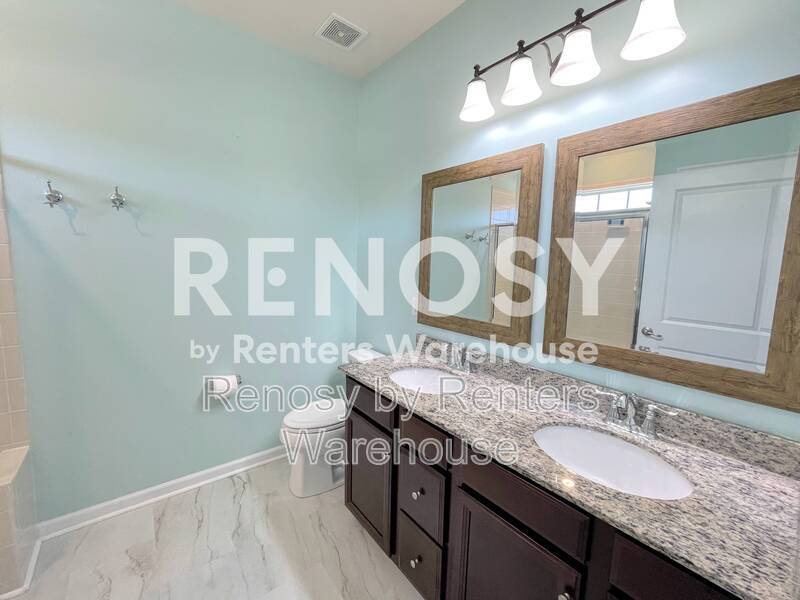 Lovely Tri-Level Townhome! property image