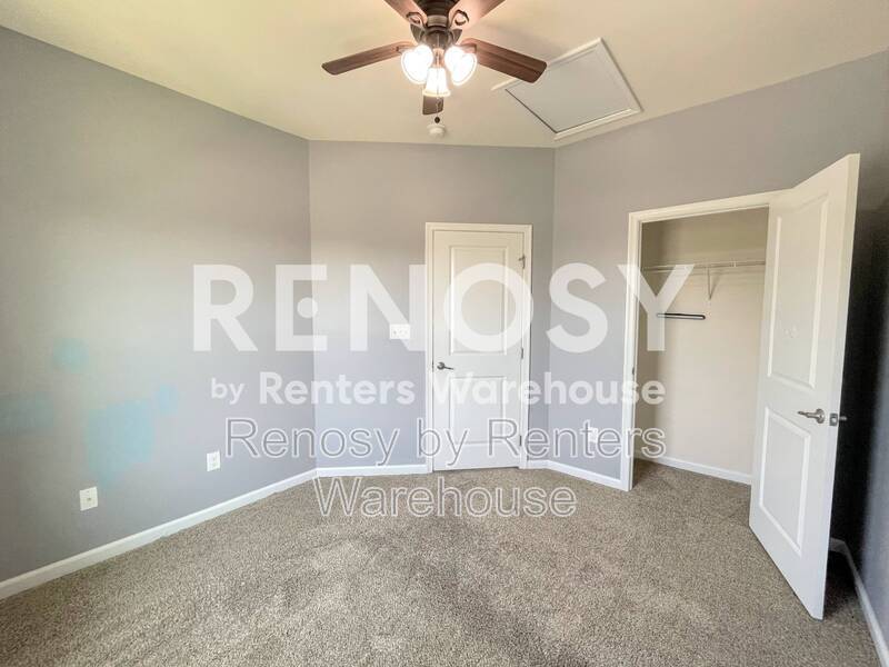 Lovely Tri-Level Townhome! property image