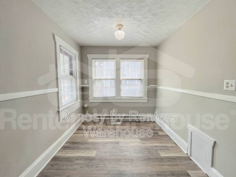 Great First Floor Unit! property image