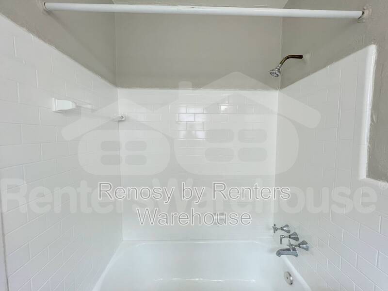 Great First Floor Unit! property image
