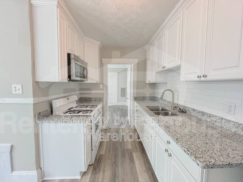 Great First Floor Unit! property image