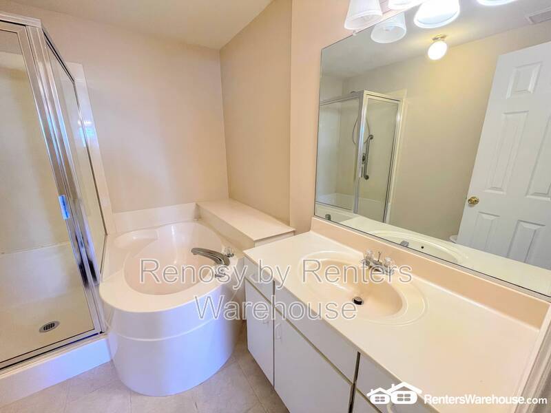 Spectacular Condo! property image