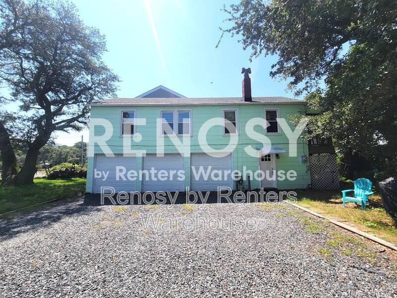 One block from the beach! property image