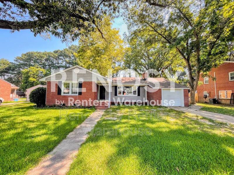Gorgeous Home With Huge Backyard! property image
