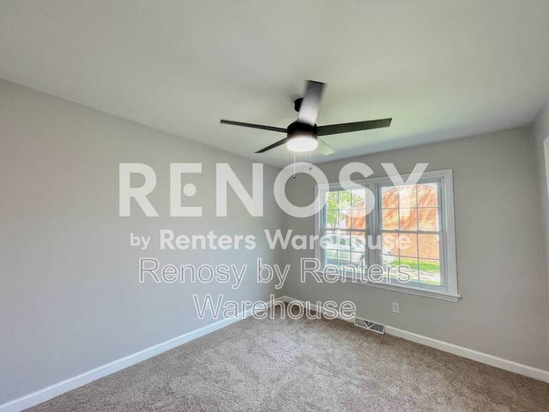 Gorgeous Home With Huge Backyard! property image
