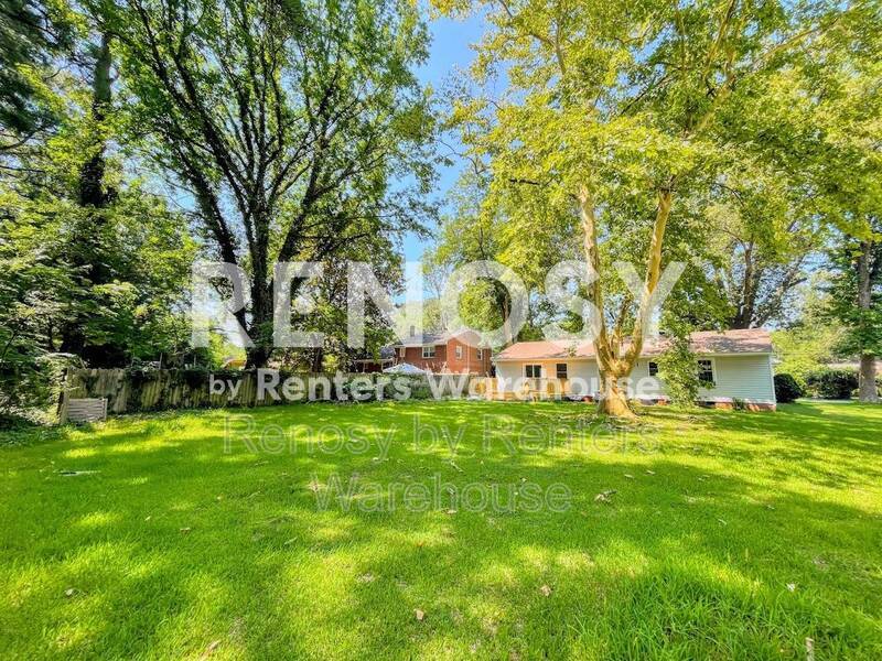 Gorgeous Home With Huge Backyard! property image