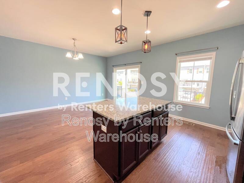 Beautiful Tri Level Townhome! property image