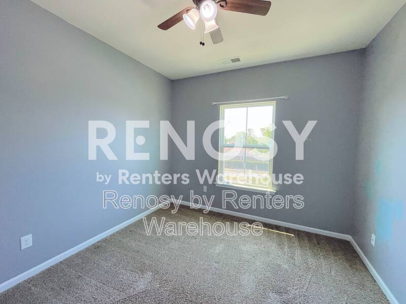 Beautiful Tri Level Townhome! property image
