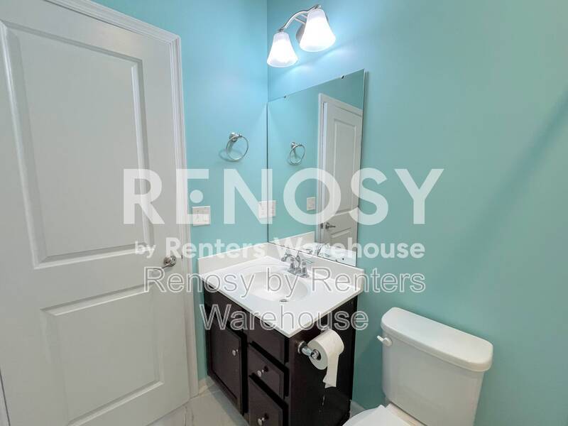 Beautiful Tri Level Townhome! property image