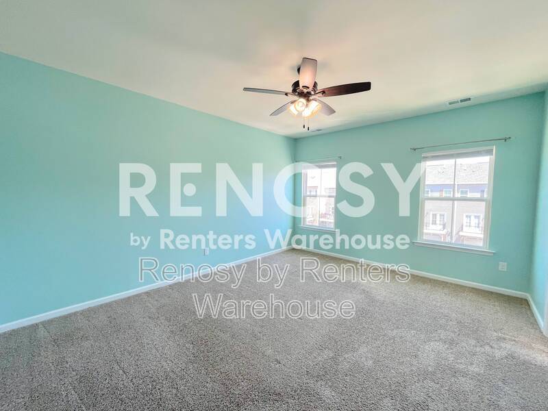 Beautiful Tri Level Townhome! property image