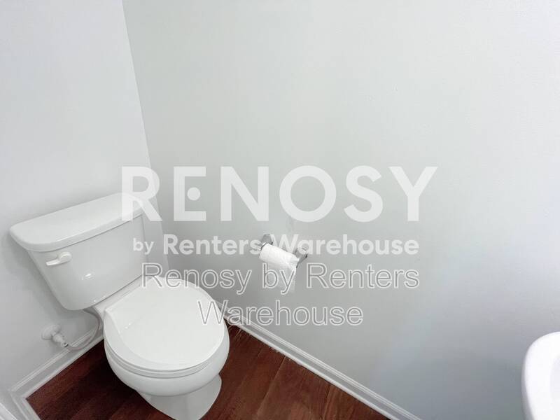 Beautiful Tri Level Townhome! property image