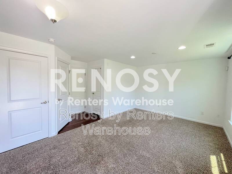 Beautiful Tri Level Townhome! property image