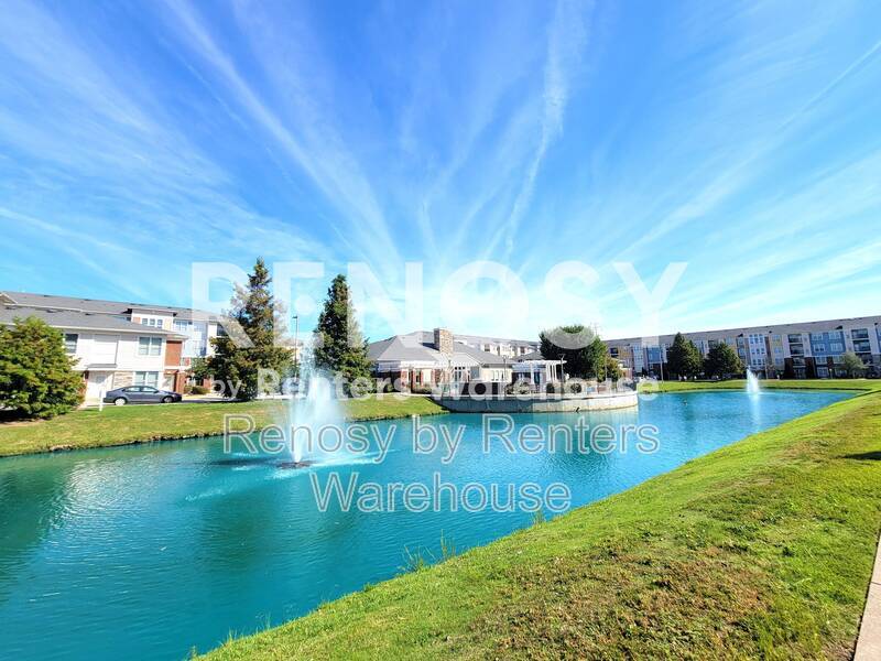 Beautiful Tri Level Townhome! property image