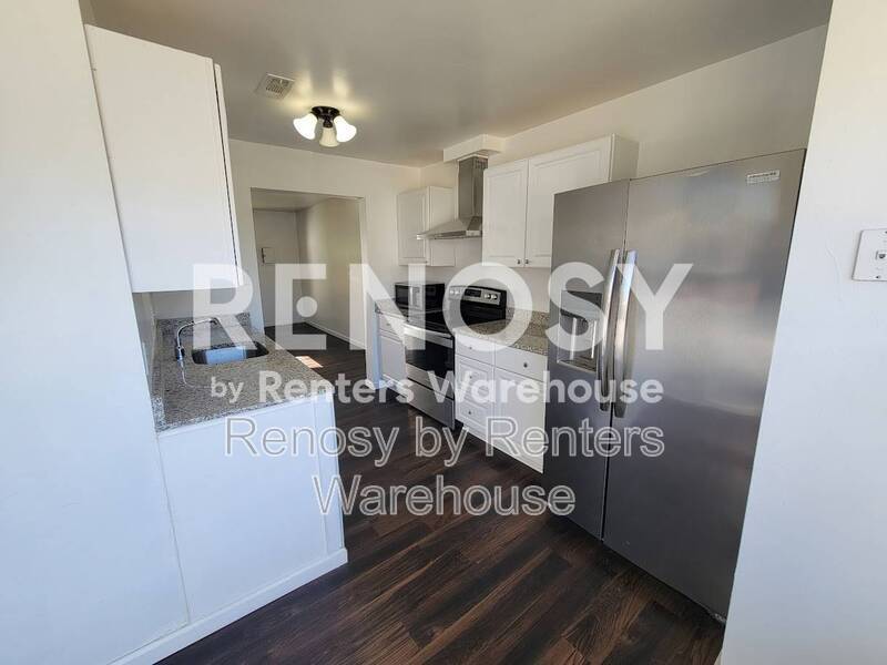 Contemporary Comfort in a Convenient Location property image