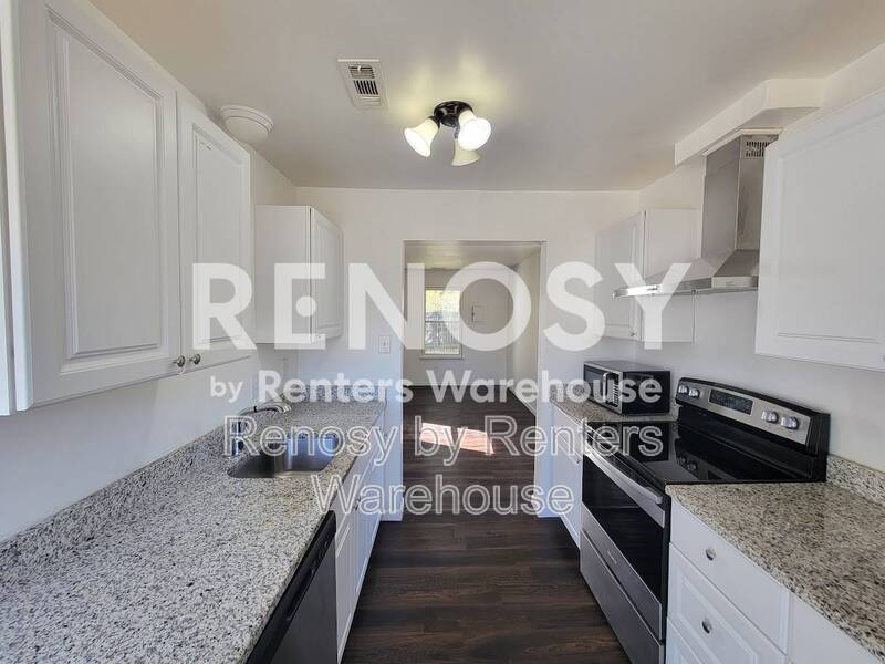 Contemporary Comfort in a Convenient Location property image