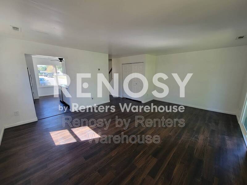 Contemporary Comfort in a Convenient Location property image