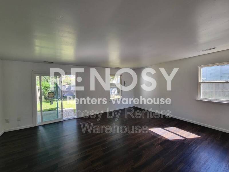 Contemporary Comfort in a Convenient Location property image