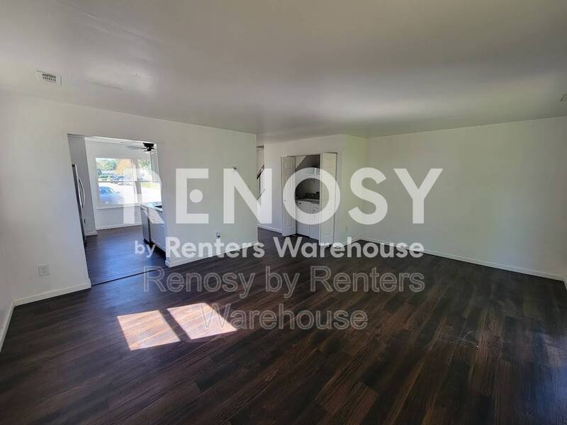 Contemporary Comfort in a Convenient Location property image