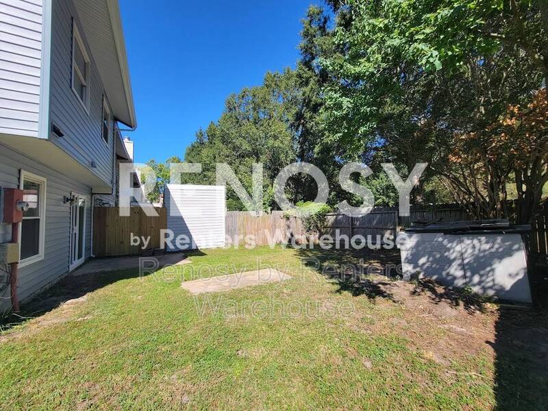 Contemporary Comfort in a Convenient Location property image