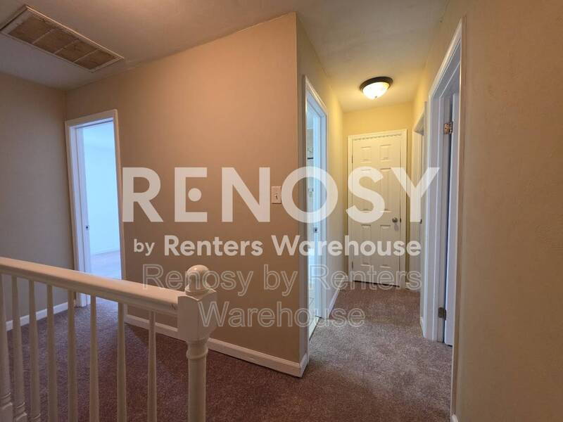 Charming Townhouse in a Desirable Location! property image