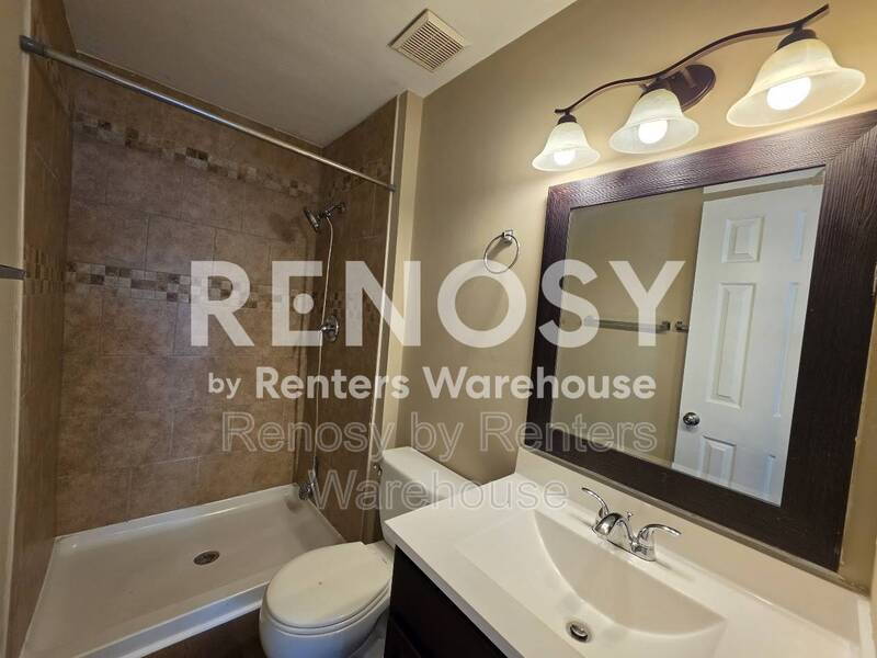 Charming Townhouse in a Desirable Location! property image