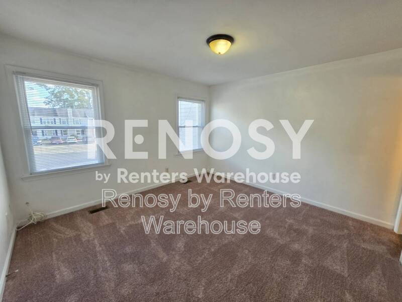 Charming Townhouse in a Desirable Location! property image