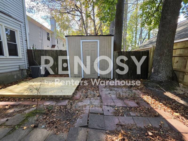 Charming Townhouse in a Desirable Location! property image