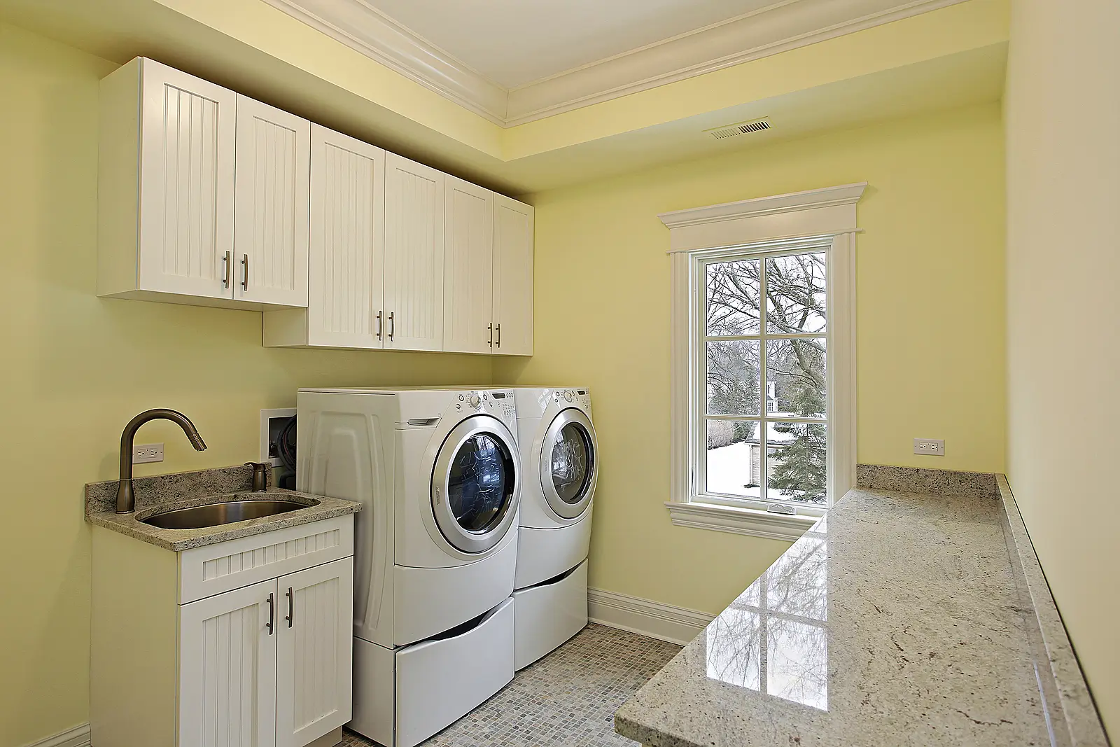 How Tenant Amenities Impact Lease Renewals in Hampton Roads